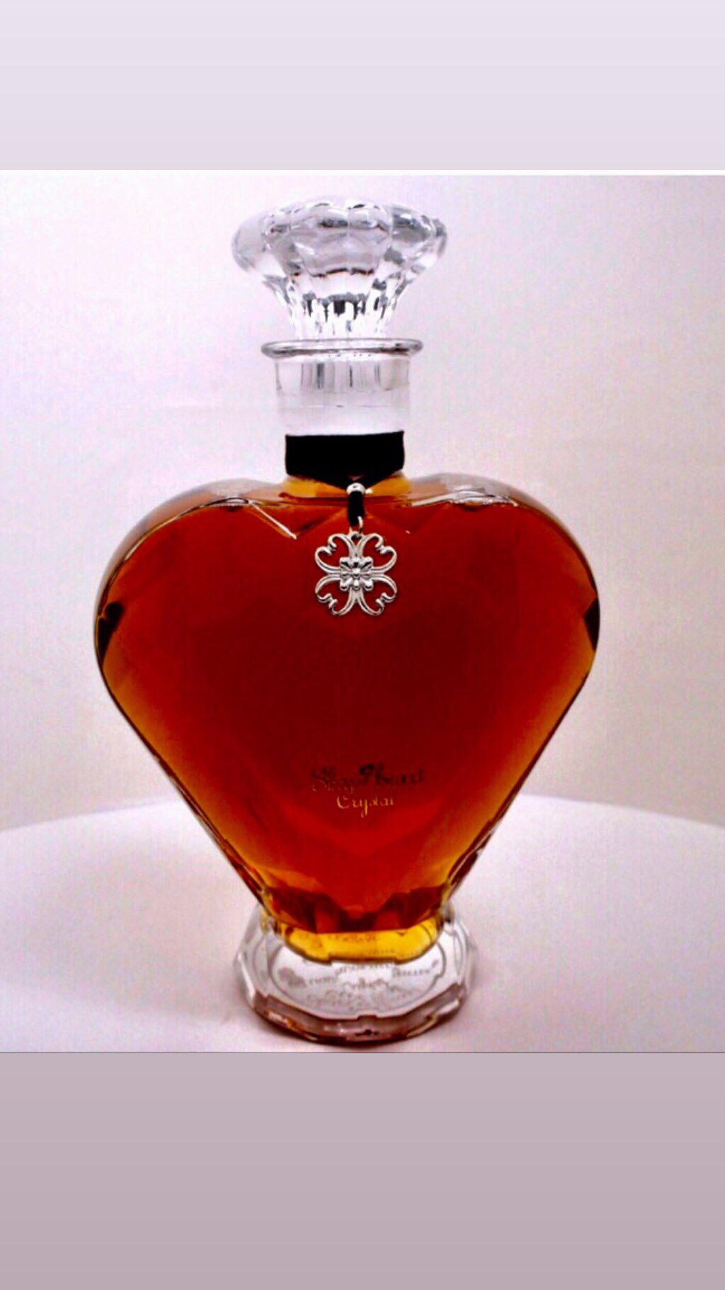 Shape heart crystal(最高級クリスタルブランデー Shape heart crystal(最高級クリスタルブランデー