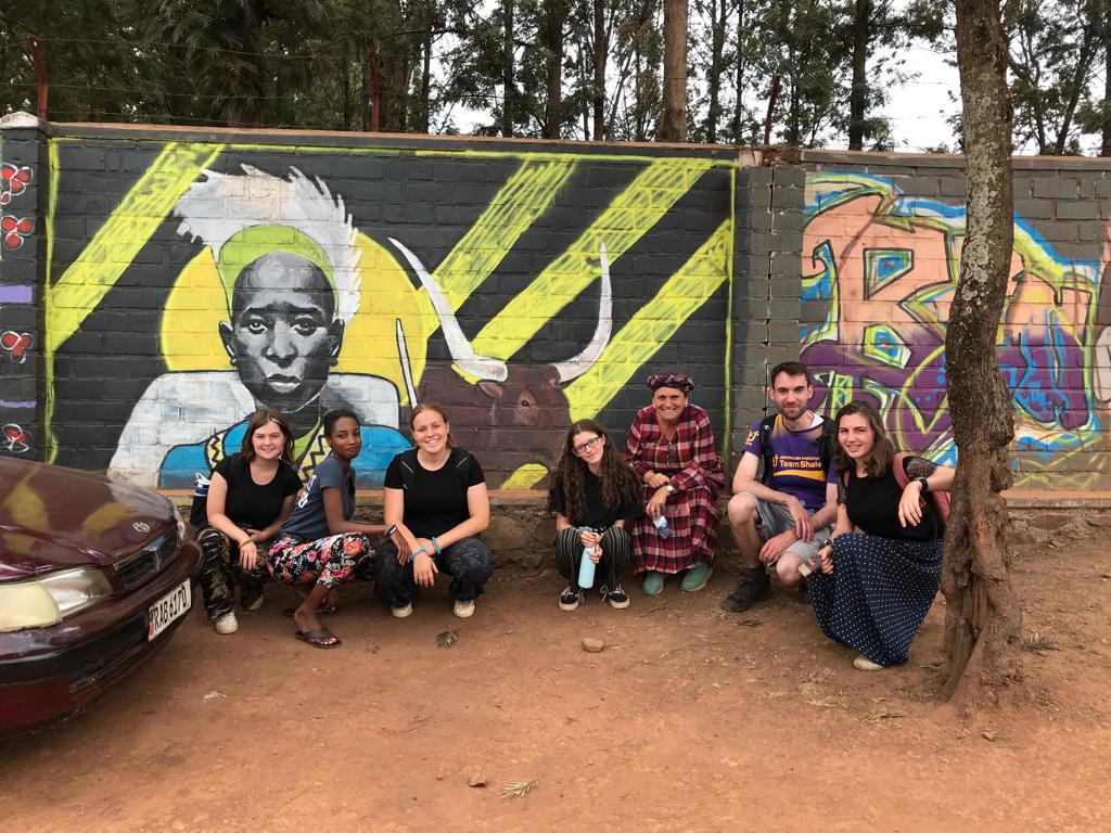TheTribeUK's tweet photo. Today our #Rwanda group visited the women's centre in Kigali and the envision arts project #tribesummer19 #unitedsynagogue https://t.co/kBSI4MzXHd