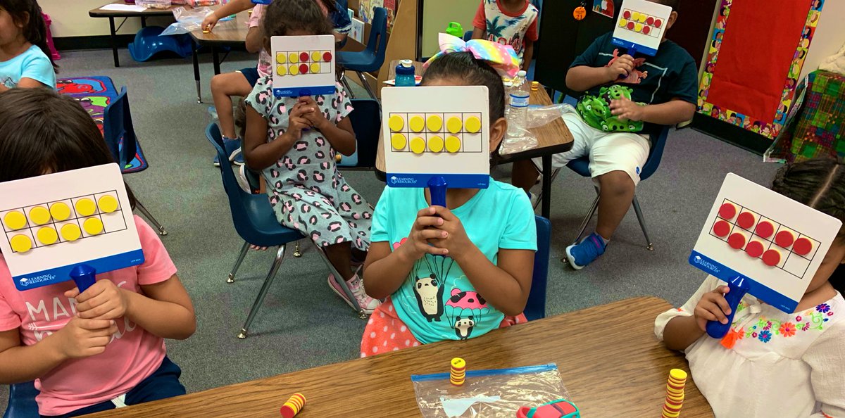 KinderVida's tweet photo. Practicing one-to-one correspondence to develop counting skills &amp; number sense. @RoundRockISD @CaldwellHeights @kindergarten https://t.co/RlBVWCoEc8