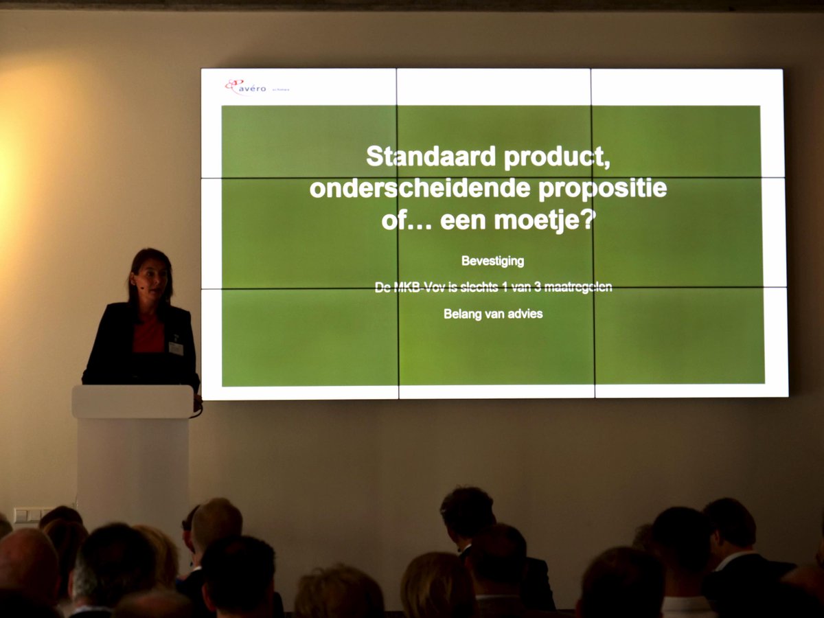 NVIAtweet's tweet photo. NVIA seminar vakinhoudelijk op hoogste niveau voor inkomenadviseurs. Dank: Antoine Reijnders# VvV, Anneloes Goossens# VNO-NCW, Karianne van de Stadt# Achmea, Petra van de Goorbergh# Oval en Kees Boer# NVIA https://t.co/IrokWrkLfr