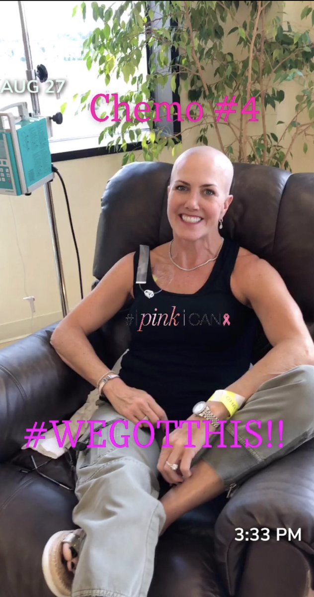 JenniFromTheBlk's tweet photo. Chemo #4!!! Love having @laltavilla by my side!! #WEGOTTHIS!! https://t.co/MaV9DgmSEh