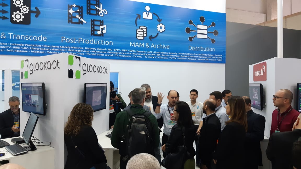 GLOOKAST's tweet photo. We're having an amazing time at @SET_BRASIL! If you want to find out why you should join the expanding list of global content providers who trust GLOOKAST powered solutions, join us on the @CISGRP booth 81. https://t.co/flNDZ40q7J #broadcastworkflowsolutions #broadcastsolutions https://t.co/xOig5S5Mgh