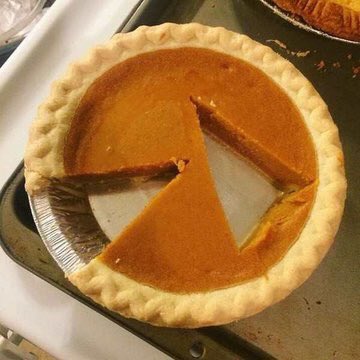 capturebizarre's tweet photo. https://t.co/RLoZpVLNmu