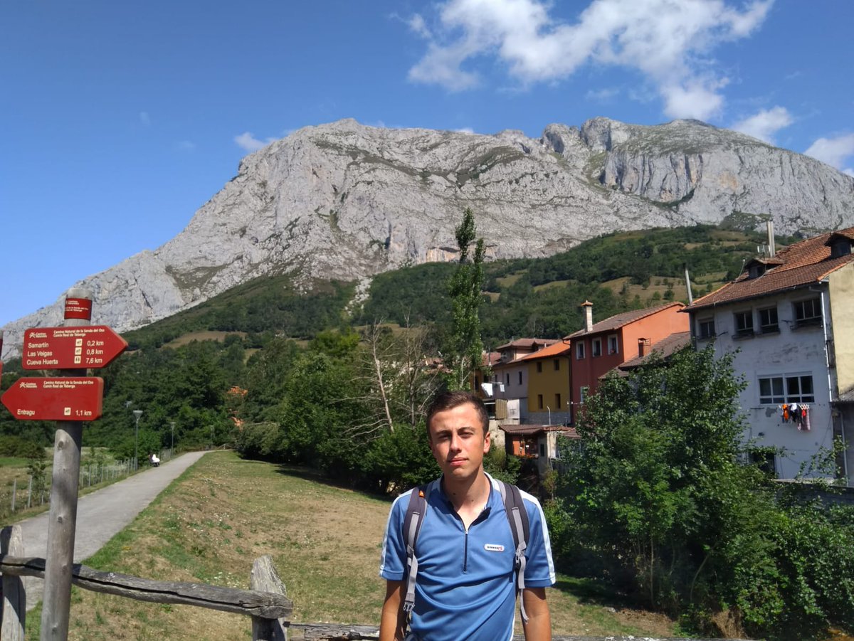 Turi_L8's tweet photo. 🚴‍♂️⛰ https://t.co/NStHL4wsUE
