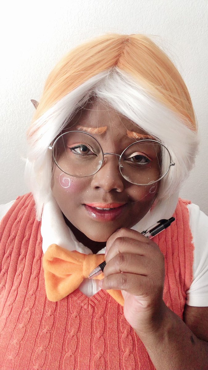 MidnightPursona's tweet photo. How do you feel about Original Character content? I’ve always been nervous about posting it, but I kinda wanna do a full shoot for some of them. What’s your thoughts on OCs?  (Here’s some of mine!) 

#occosplay #originalcharacters #makeup #mpdesign #poccosplay #plussizecosplay https://t.co/p4RWVfmHtc
