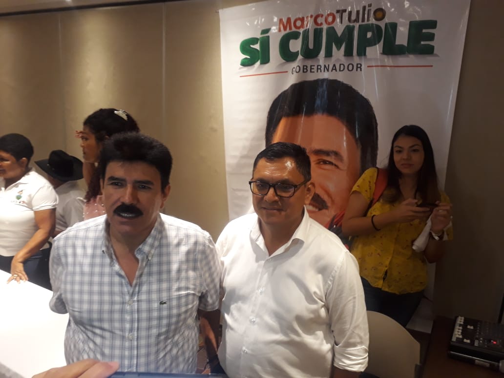 fabiosuarezcar1's tweet photo. Hoy en el acto de #adhesión del @PartidoAICO a #juntosPorCasanare @MarcoTulioRuizR #Gobernador 2020 2023
#PorelYopalQueQueremos #AICO1 https://t.co/ezHdvasNnP