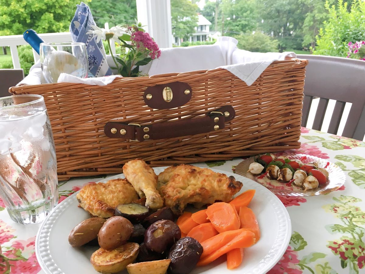 Hinessightblog's tweet photo. Relaxed elegance at The Rosemont Inn B&B via @karen_dawkins https://t.co/h6y4He3BW8 #c2cgroup #Travel https://t.co/kan9u8y1K0