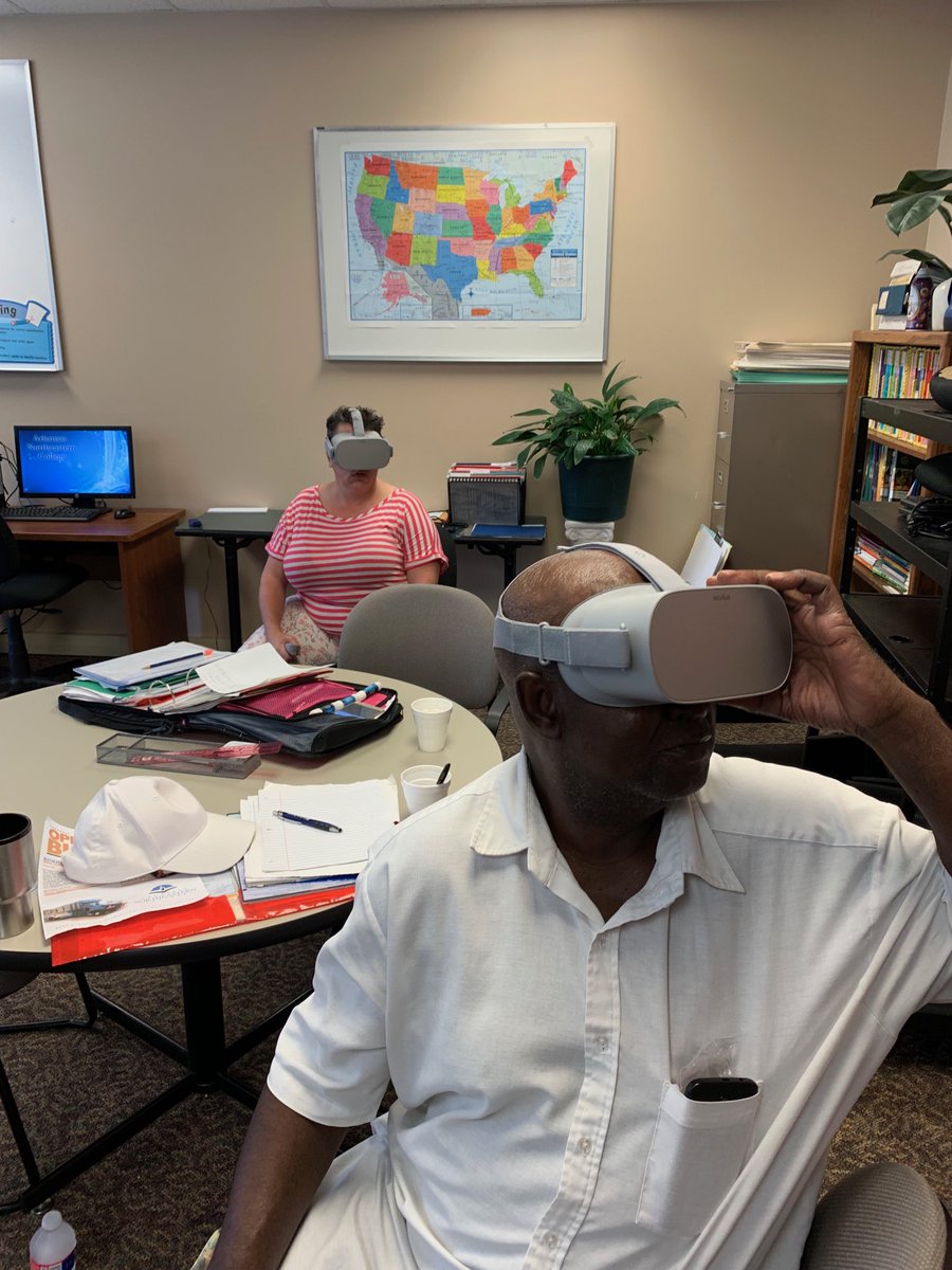AdultEdANCVR's tweet photo. More exciting lessons using VR today. Religious freedom was brought to life! ⁦@JohnRochelleTre⁩ ⁦@ARCareerEd⁩ #VirtualReality #teachwithvr https://t.co/s7P9DJoxTw