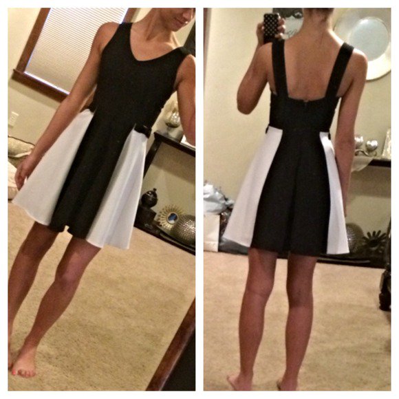 BonusBuys4Less's tweet photo. So good I had to share! Check out all the items I'm loving on @Poshmarkapp #poshmark #fashion #style #shopmycloset #ddwm #ragbone: https://t.co/CBtmJnZxqS https://t.co/C5jrsuW74g