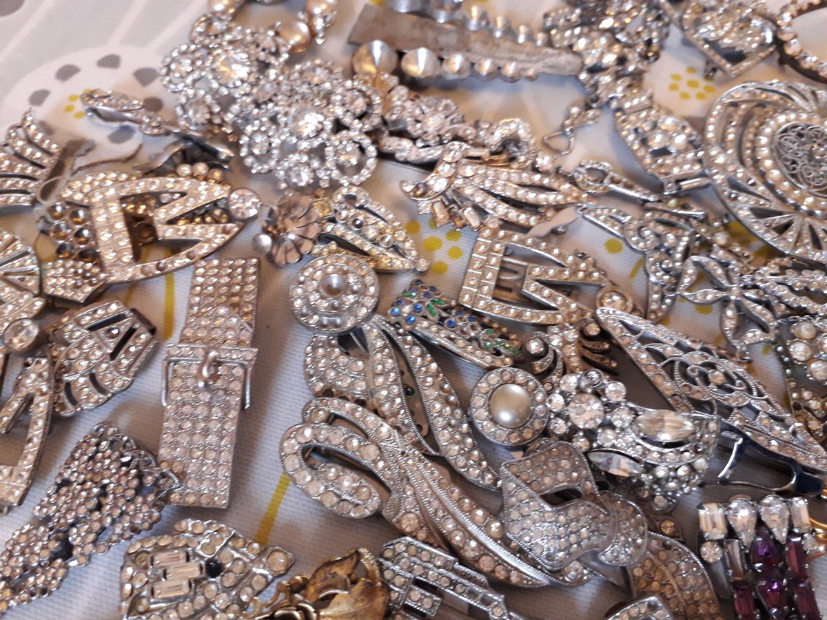 ragtimebazaar's tweet image. My epic Bank Holiday haul from a London antiques market! Appearing soon on etsy.com/uk/shop/Ragtim… and ebay.co.uk/str/Ragtime-Ba…