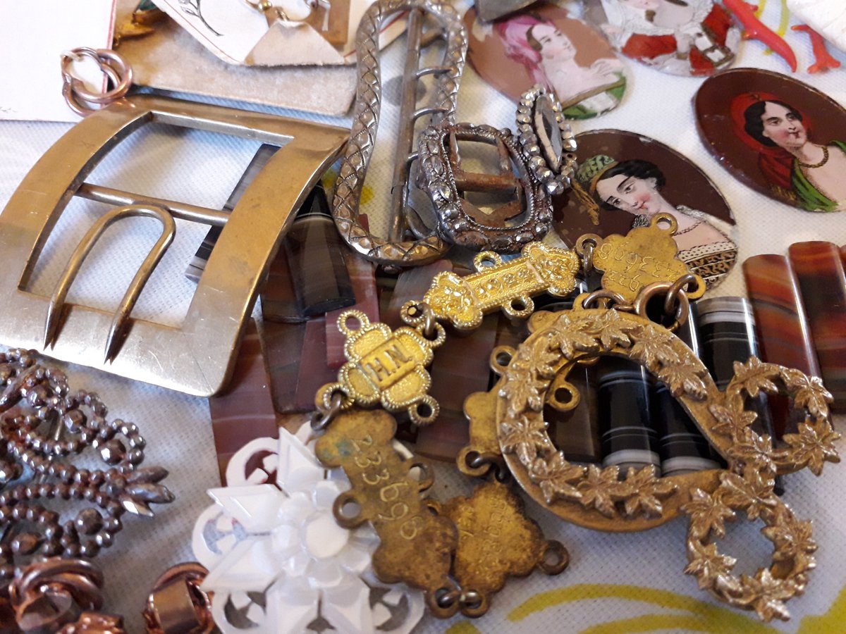 ragtimebazaar's tweet image. My epic Bank Holiday haul from a London antiques market! Appearing soon on etsy.com/uk/shop/Ragtim… and ebay.co.uk/str/Ragtime-Ba…