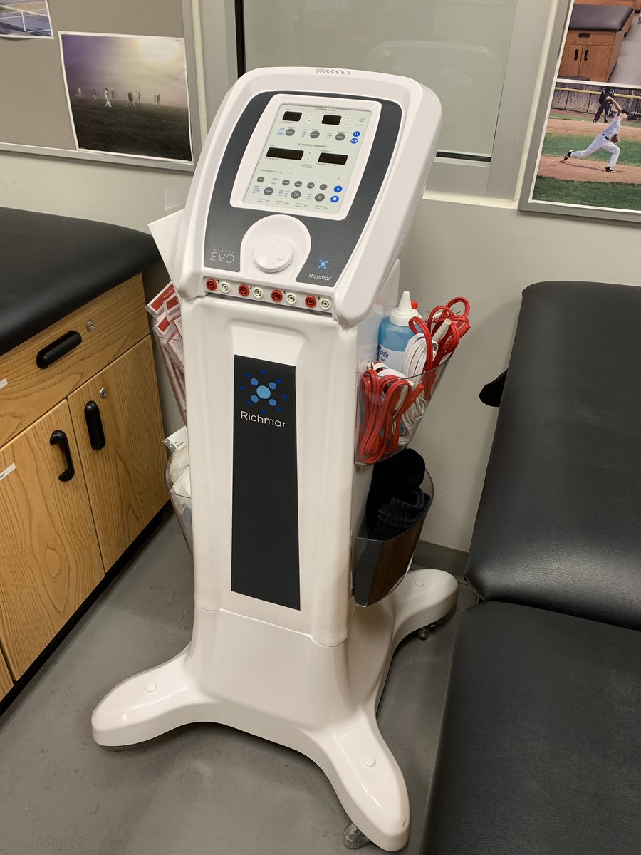kmjensonatc's tweet photo. Our new combo machine is up and running! This modality utilizes both electrical stimulation and ultrasound to help rehabilitate our athletes @HackleySchool #hackleyathletictraining #hackleysportsmedicine https://t.co/uiBPsySh3W