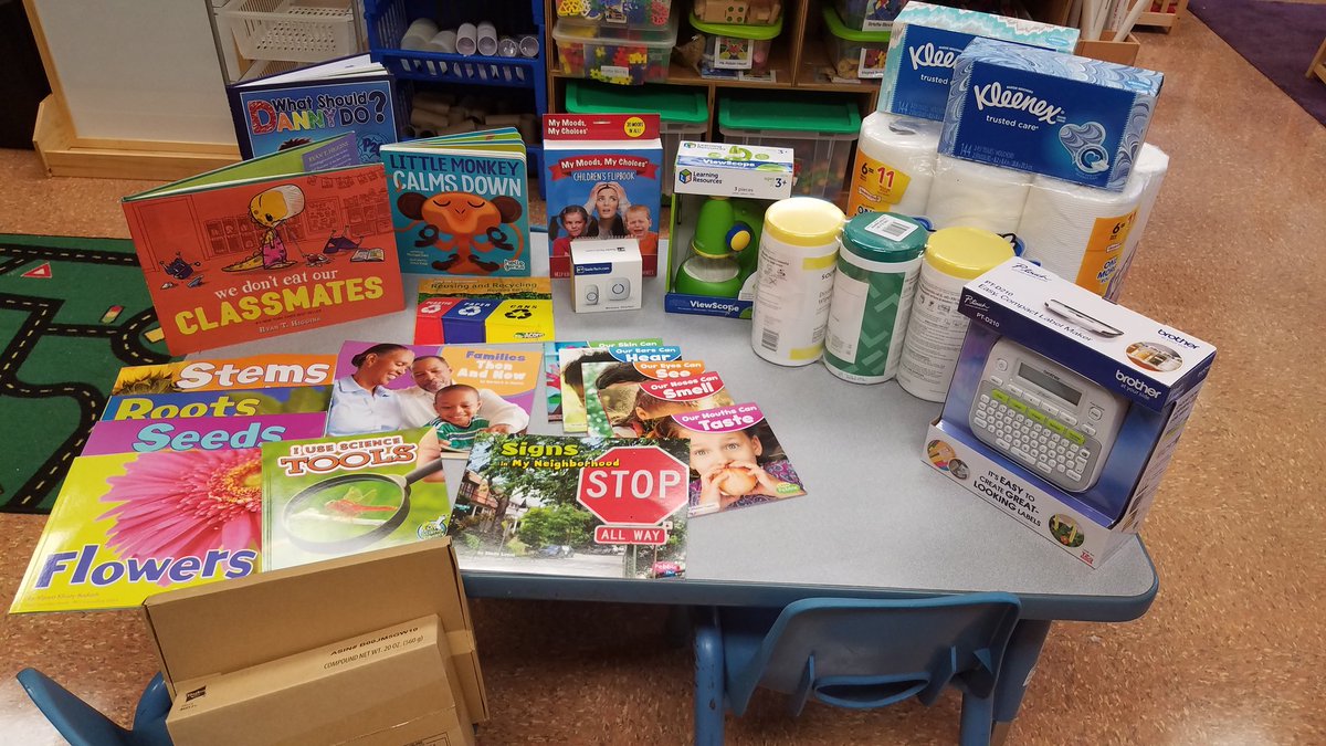 Reedy716's tweet photo. So close to being cleared! 🙏❤🤗So thankful for all the generous donations I have received so far!❤ ⬇️your #clearthelists so I can RT
And please do the same for me! #support_a_teach #teachertwitter https://t.co/gwqPt8KfF1