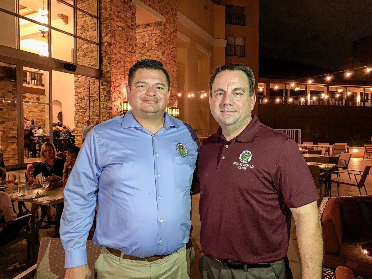 Somerton_AZ's tweet photo. City officials attended the 2019 League of Arizona Cities & Towns Annual Conference last week. (Second picture) Somerton Mayor Gerardo Anaya, and Yuma Mayor Douglas Nicholls together at #lact19 https://t.co/Rvy2QqGee0