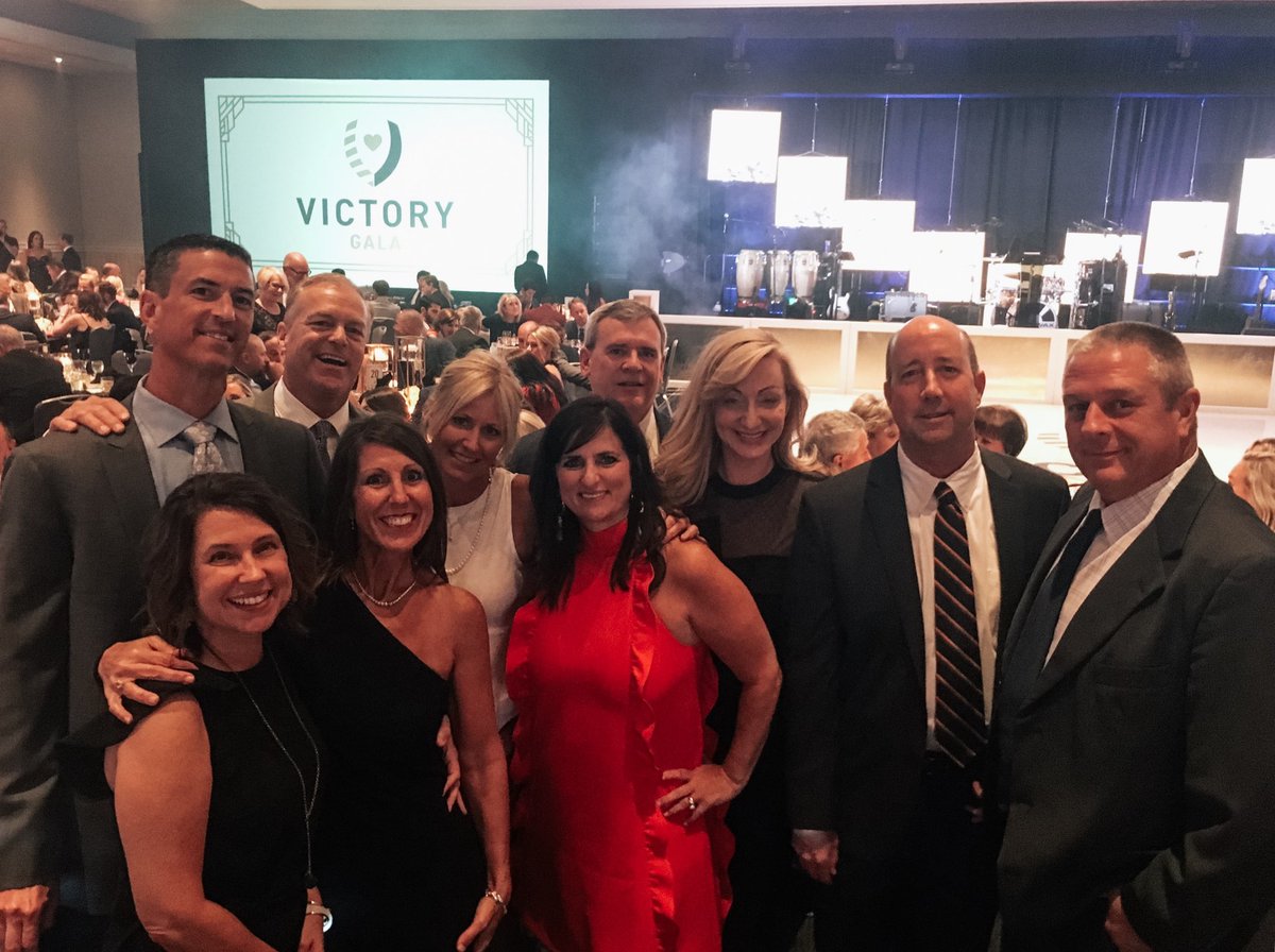 CommunityAmerCU's tweet photo. Here at CommunityAmerica, we love giving back – especially when children are involved! We were proud to support the @victorykc at their annual gala benefitting children battling cancer. #CACUGivesBack #WEKC https://t.co/TVPBrKB9NE