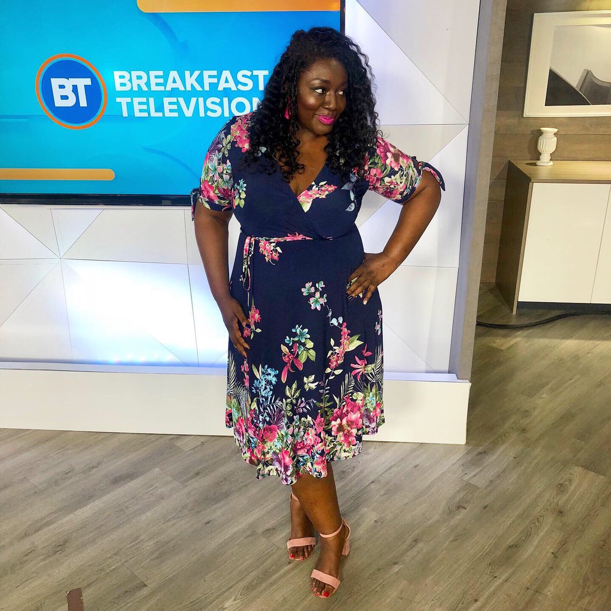 TracypMakeup's tweet photo. Hereโs the beautiful dress from Pipa Fashion Canada I wore this morning on my @BTToronto appearance!๐
#ItFitsMeToo #MyBodyMyStyle https://t.co/s9DPQEACgY