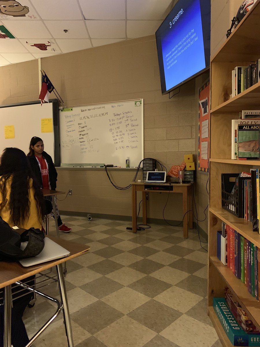 Lauren Martin tweet media