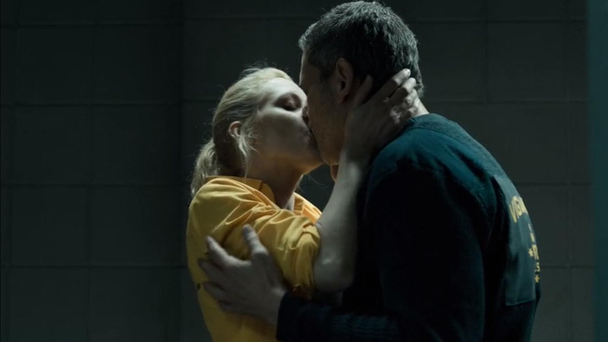 o segundo beijo do meu casal antes da merda toda acontecer PQ ME MATASTE  FABIO PQ FABIOOOOOOOOO #visavis, image size:1200x675