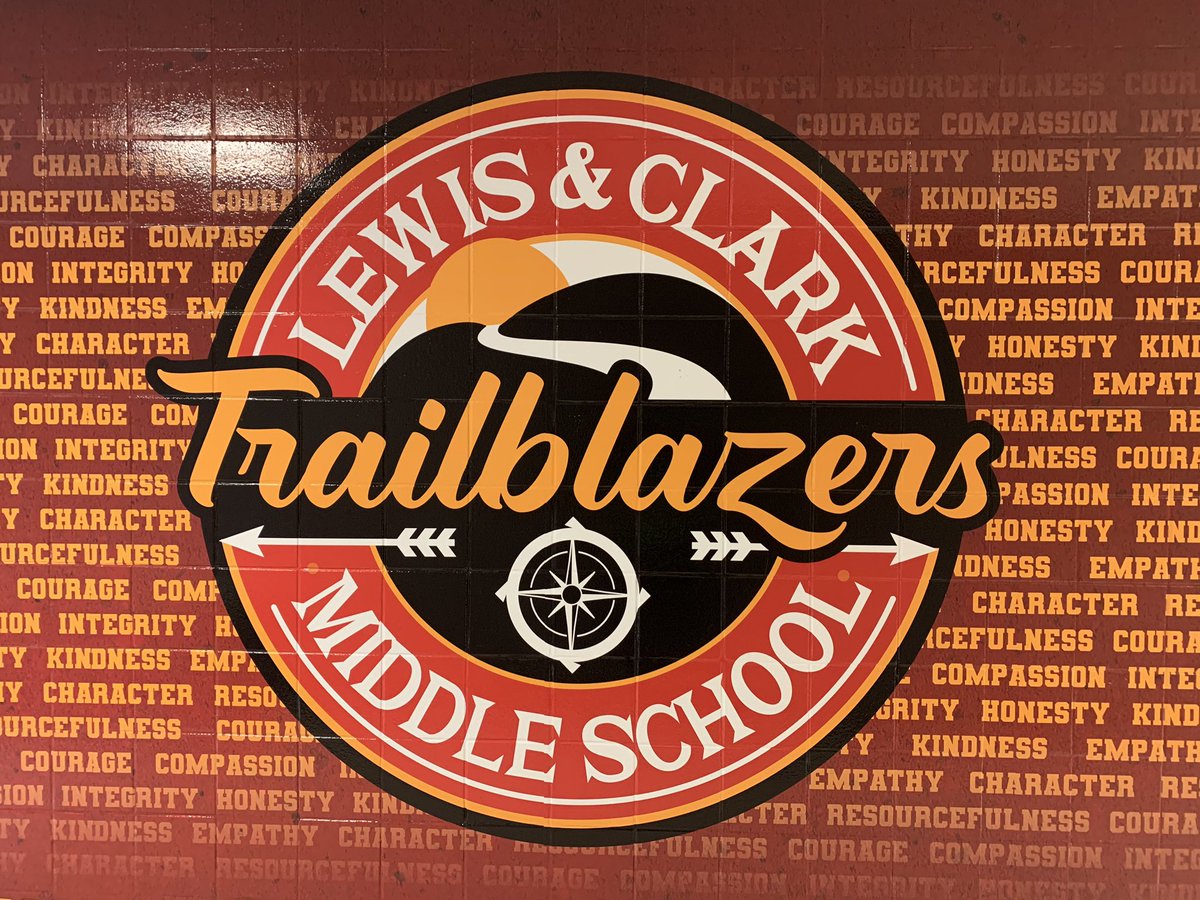 LCtrailblazers's tweet photo. New year, new look at LCMS!!! #WhereTheJayTrailBegins #StrongerTogether #BacktoJCSChools https://t.co/CI3uuMWtx3
