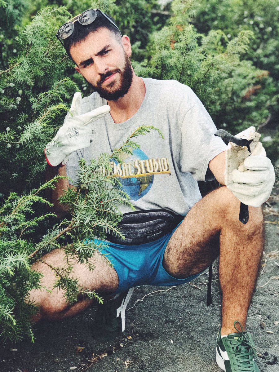 andreaordinaryd's tweet photo. Went to clean the beach in my hometown today with friends.
You can also see my dickprint in the first pic https://t.co/pIIDQLwFrz