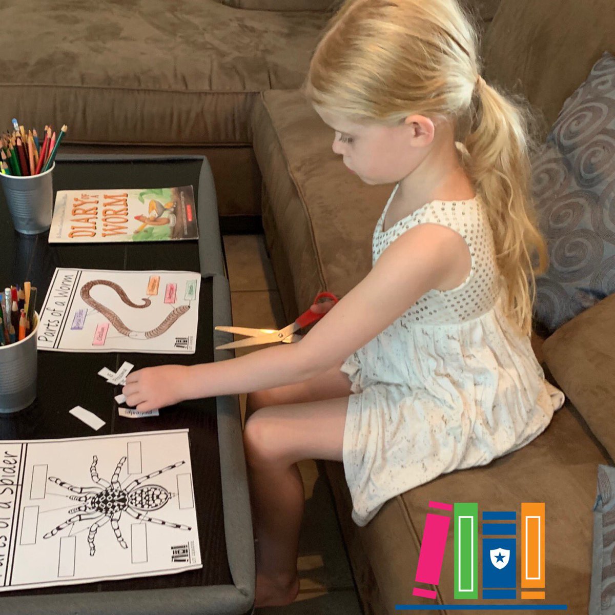 litleagueboxes's tweet photo. Science fun with our Diary of a Worm box! #playtolearn #lifescienceforkids #litleagueboxes @doreencronin1 @Blisscartoons https://t.co/P0or4rDAQq