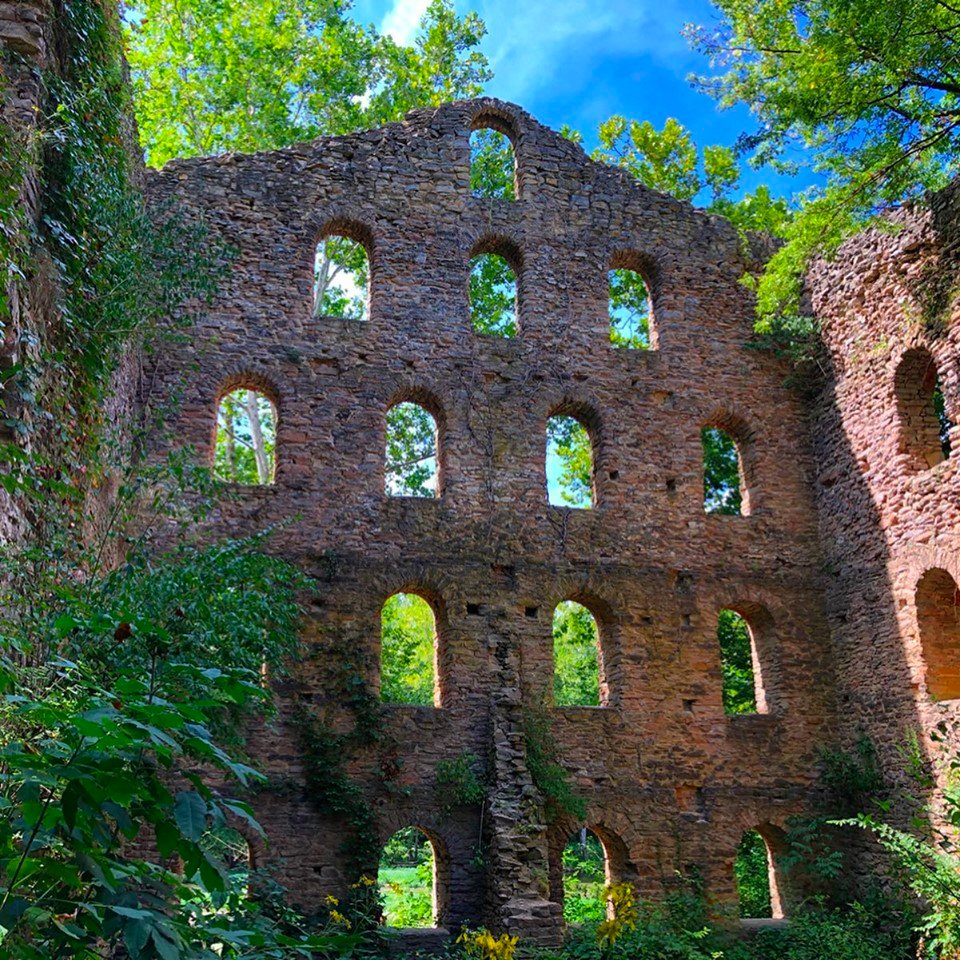 AZDrifter480's tweet photo. ...for the expansion. The mill was auctioned off in 1889 &amp; changed ownership several more times over the years. The wooden grist mill was destroyed in a fire but the stone mill still stands today abandoned. https://t.co/t44mIGIEjb