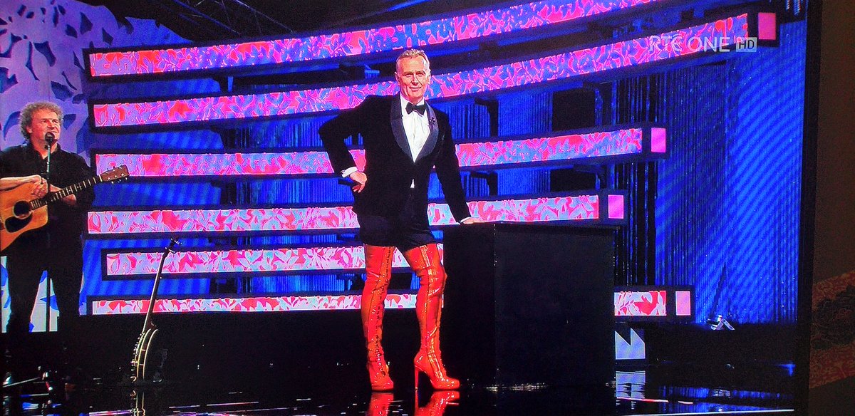 walkinmyshoes's tweet photo. Those #kinkyboots were made for walking!! Huuuuuuge #thankyou to Dáithí for taking on the challenge, to @DoireannGarrihy and @eoghanmcdermo for setting it, and to every single person who supported it... We're beyond thrilled! #roseoftralee https://t.co/vi3fmOHsMp