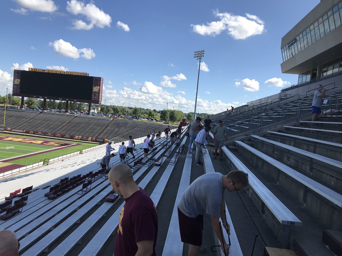 There’s no better feeling than giving back! Today we helped set the stadium chairs up in the football field. #FireUpChips