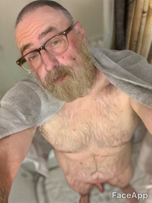 Hmmm feeling like an old man https://t.co/vvKIQM4jNg<a href="/tag/thankyou"class="tags"><span>#thankyou</span></a><a href="/tag/support"class="tags"><span>#support</span></a>