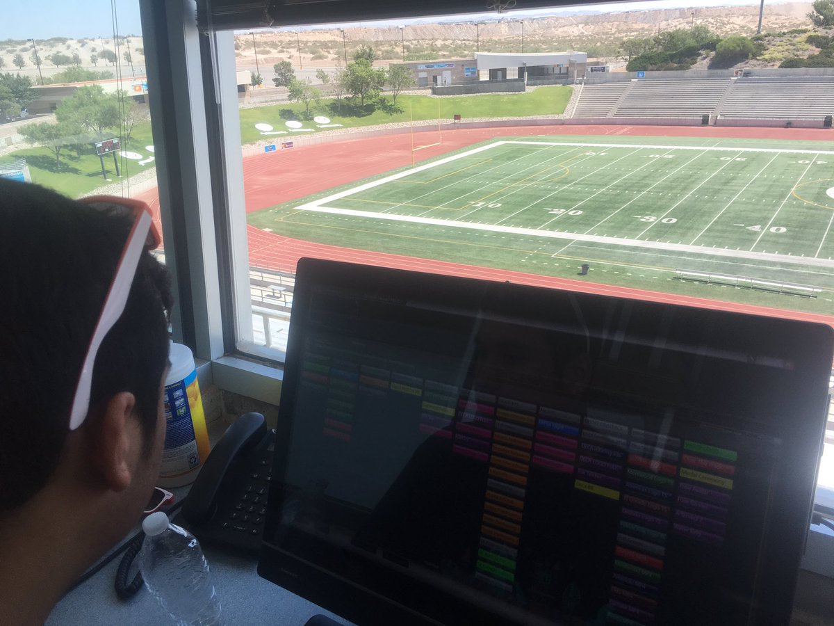 AmericasBAN's tweet photo. Blazer Action News Crew training for upcoming LIVE Football games! @BAvila_AHS @Americas_HS @JEspinoza_SISD @RAlva_AHS @RAguilar_AHS https://t.co/y8KHUMBB5O