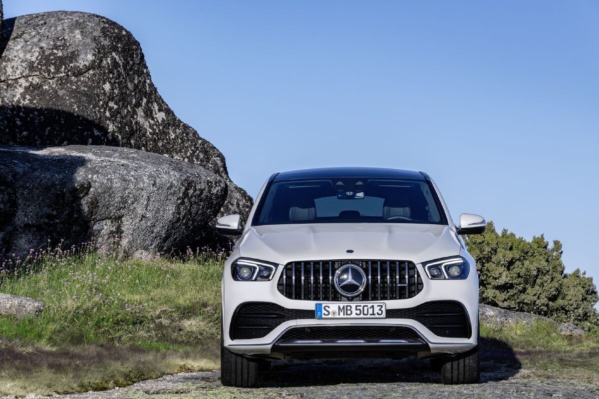 motorpuntoes's tweet photo. Mercedes-AMG GLE 53 4MATIC+ Coupé, llega la primera variante deportiva
https://t.co/RVlbYdI72r
@MercedesBenz @MBenzES_prensa @MBenzEspana @MercedesAMG #Mercedes #AMG #C167 #gle #MercedesGLECoupe #gle53 #SUV #GLECoupe53AMG #AMGGLE53Coupe https://t.co/wPVDSAiMGr