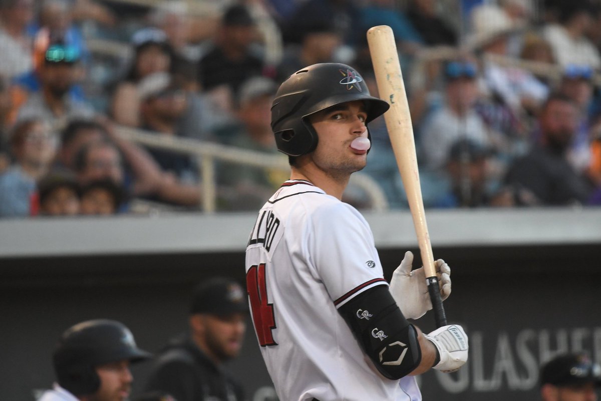 今日のプロスペクト サム ヒリアード Col Of がメジャー初昇格 Mlb公式で球団9位のプロスペクト 25歳 長身オープンスタンスからフルスイングを披露し 今季3aで打率 262 35本塁打 Ops 3をマーク 三振率29 3 とコンタクトに不安を示しているが