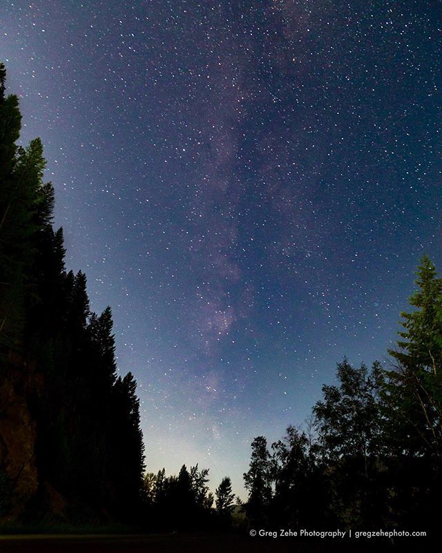 GregZehePhoto's tweet photo. That time @jaredplatt and I finished photographing a wedding at 2:30am, had exactly 20 minutes of camera time inside @glaciernps before heading to the airport, and still managed to “accidentally” capture the Milky Way. 💫 https://t.co/5Bfpml5MjO https://t.co/hfREuY8v6I