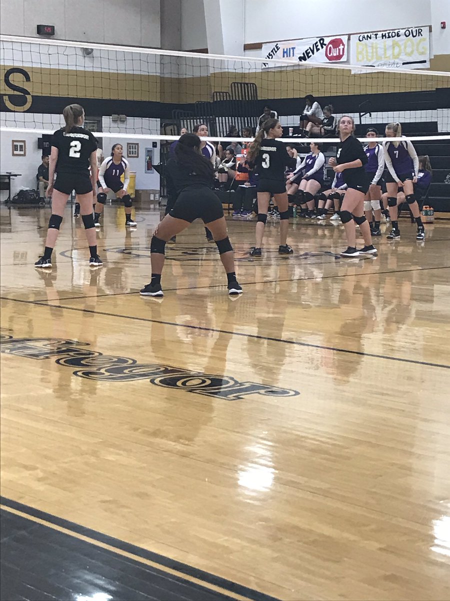 MHSDogs's tweet photo. #mhsdogs Freshman girls win two straight games. #kindness https://t.co/rUbSU9yYue