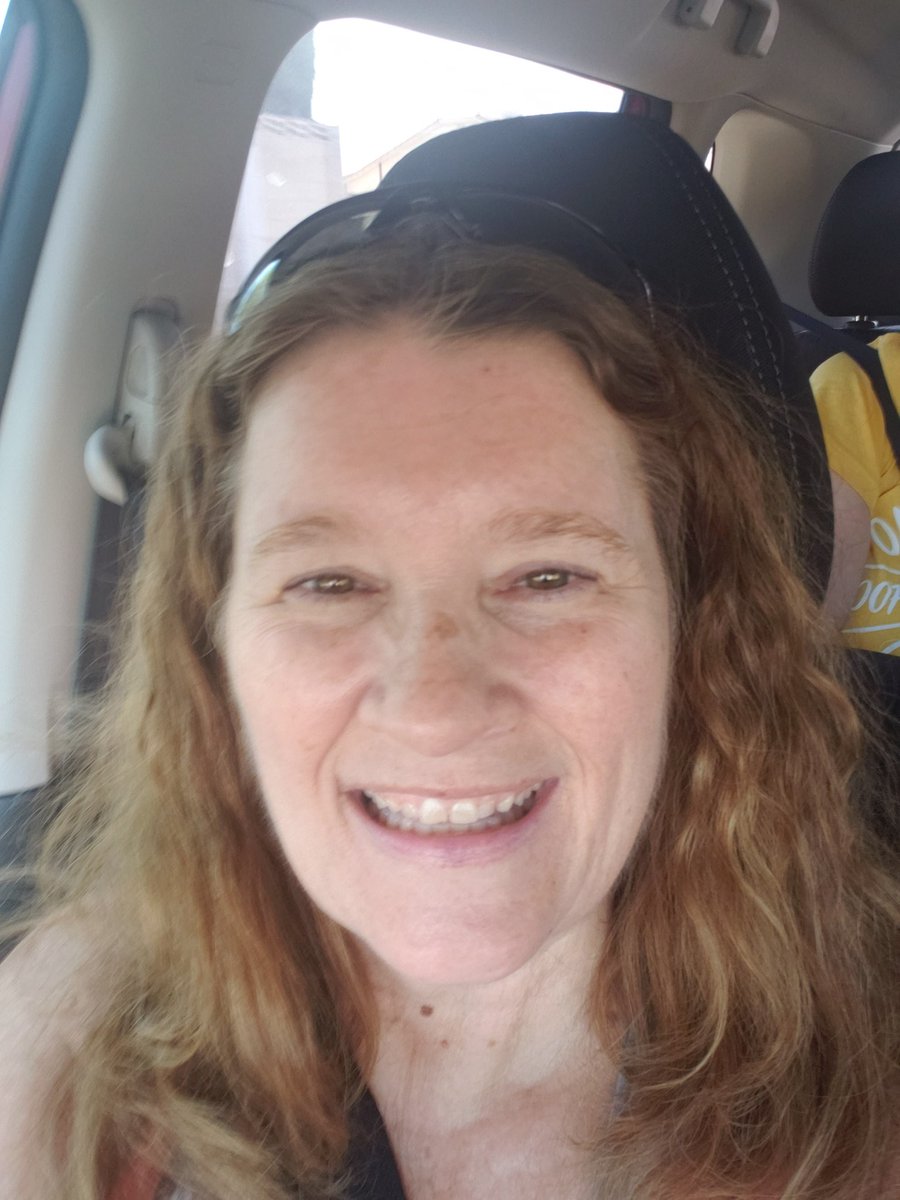 BarbJon81008979's tweet photo. #MakeupFreeWithCelavive #CelaviveSelfie https://t.co/LZ9rGt9rmj