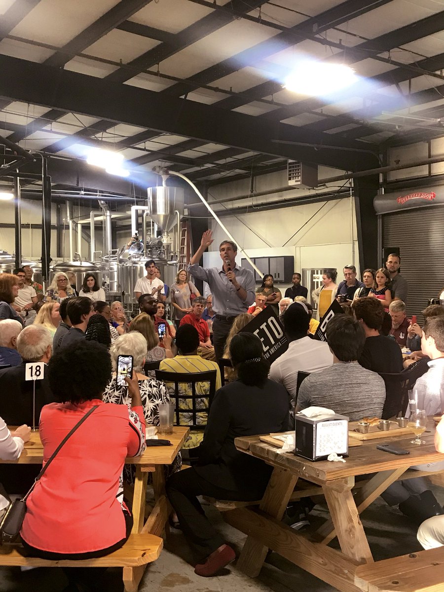 BetoForSC's tweet photo. The PeeDee is fired up for @BetoORourke 🔥

#Beto2020 #BetoForSC #Florence https://t.co/CSLPshd895