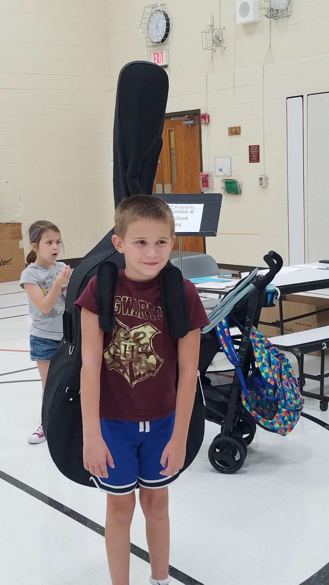 lcarlos62's tweet photo. The future of music in District 62 🎻🎷🎺 🎼equipment night  @62Plainfield #62PL #62learns #gratitude thank you music department:you rock 💚💙 https://t.co/G920Pygjkv