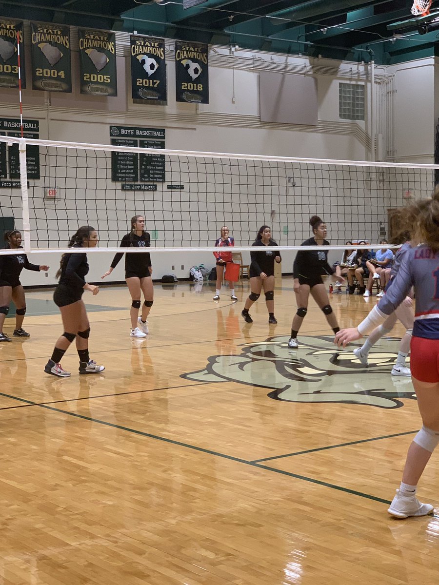 berea_high's tweet photo. Cheering on our Varsity Volleyball team as they battle BHP tonight at The Mattos! #bereavolleyball #bumpsetspikewin @BereaAthletics https://t.co/cEyoMQ58KI