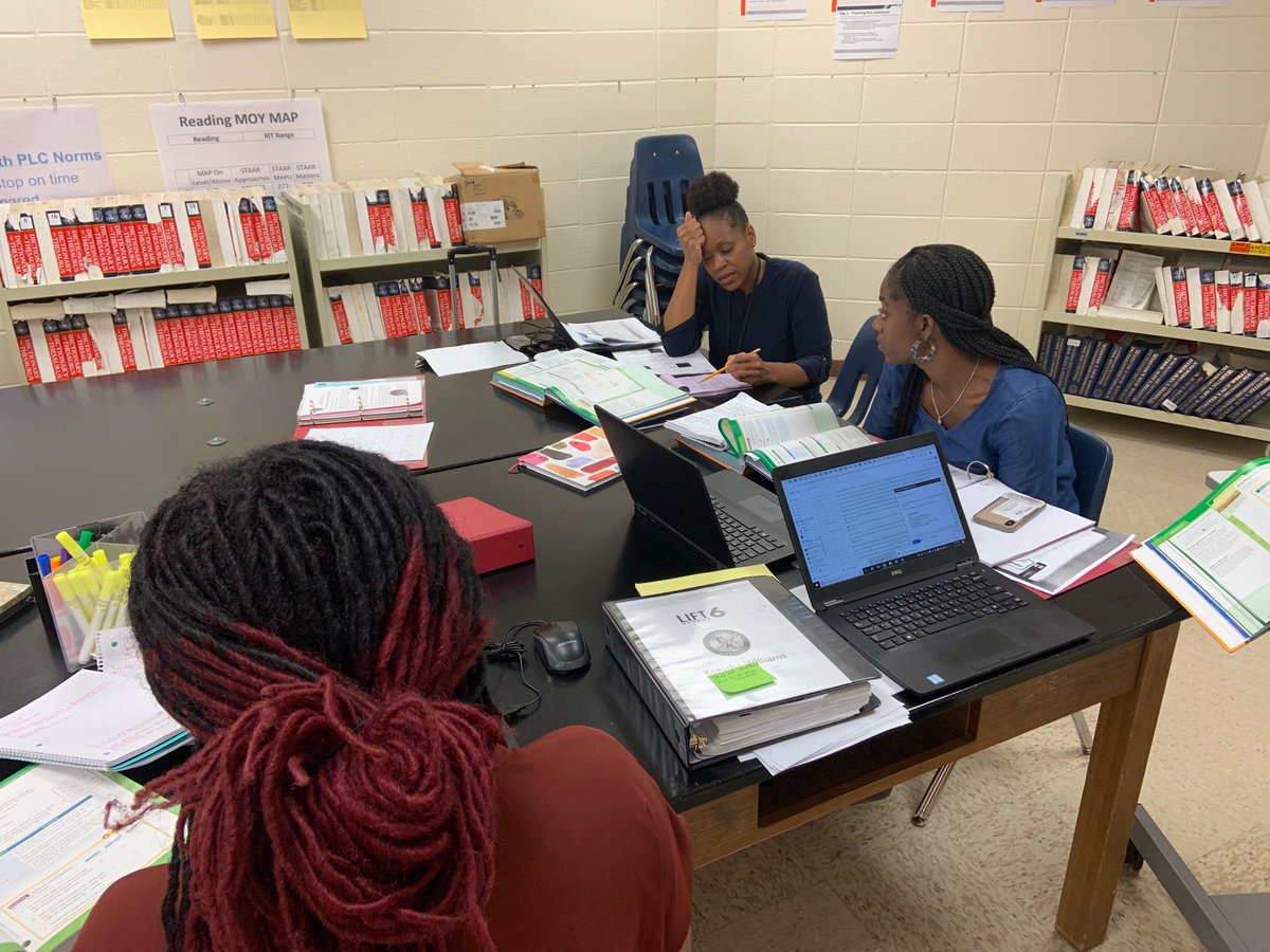 TwinCreeksMS1's tweet image. Coming prepared, unpacking standards, chunking the TEKS, and agreeing on exit tickets. I’m looking forward to Day 2 continuing and starting on Wednesday’s planning! #WarriorWeekPLC #Springway