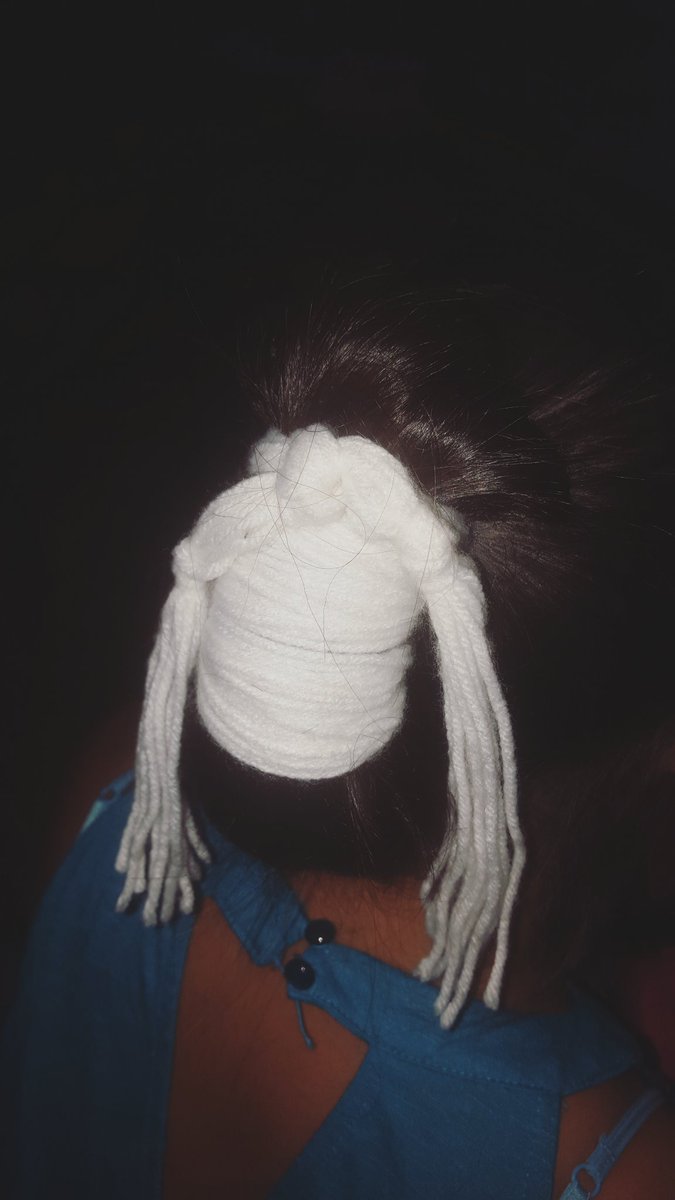 Lleryt On Twitter Finally First Man Wrapped His Hair Into A