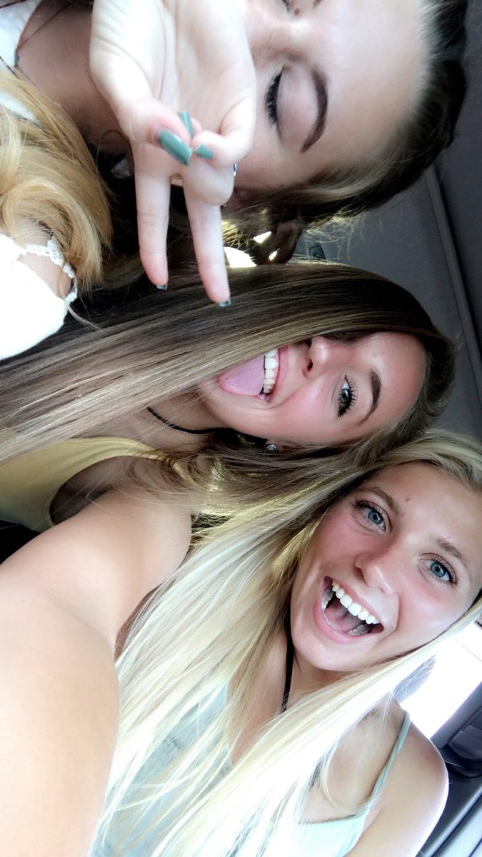 taydeters's tweet photo. happy birthday @camrynchapmann !! i hope you have the best day and yay 18. love ya girly, make it the best! 💛💛#clubenergy #squad https://t.co/Y2l5gIBLq7
