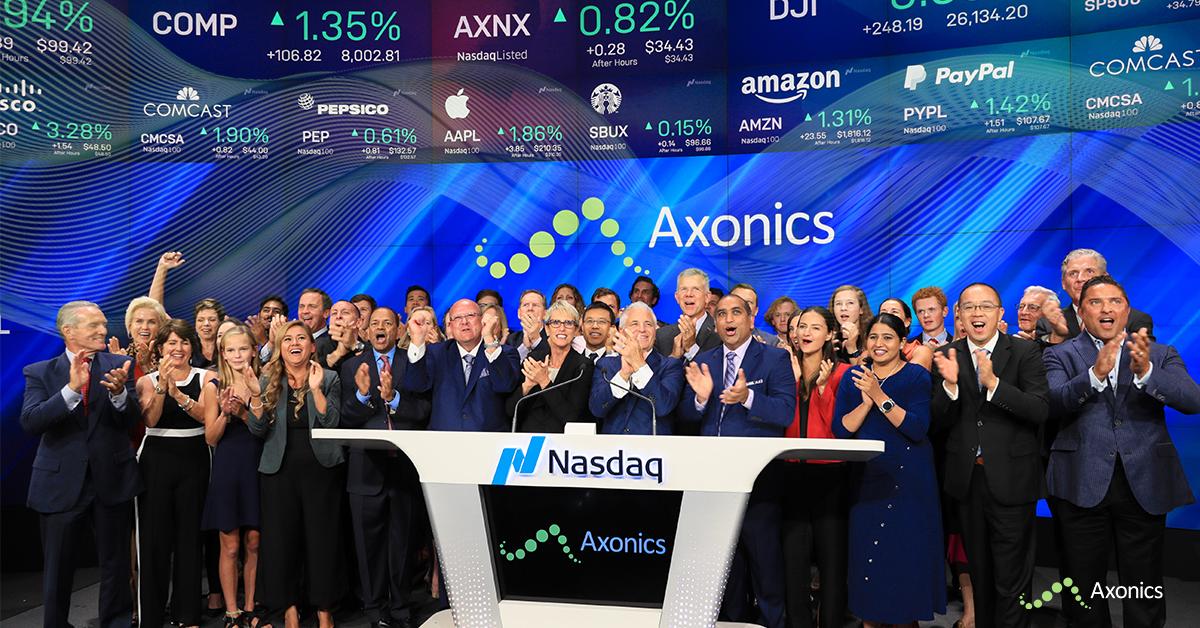 UCIrvine_MBA's tweet photo. Congratulations to @KarenNoblettMD, EMBA '19, and the rest of the @axonics_mod team on being invited to @Nasdaq's Closing Bell Ceremony to celebrate their listing as a #publiccompany!

#UCIMerage #MerageLife #MerageEMBA #MerageAlum https://t.co/NQrYBehXA6