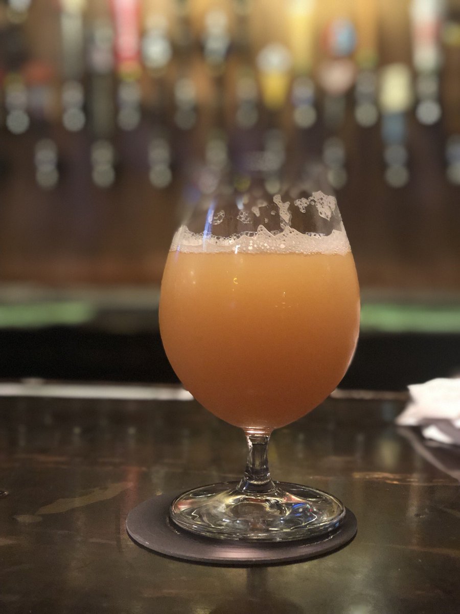 crafty_devils's tweet image. Drinking @FallingRockTap 
Have had:
@surlybrewing Todd The Axeman
#ForeignObjects Dream of Perfect Beauty
#AreaTwo @2RoadsBrewing Hexotic