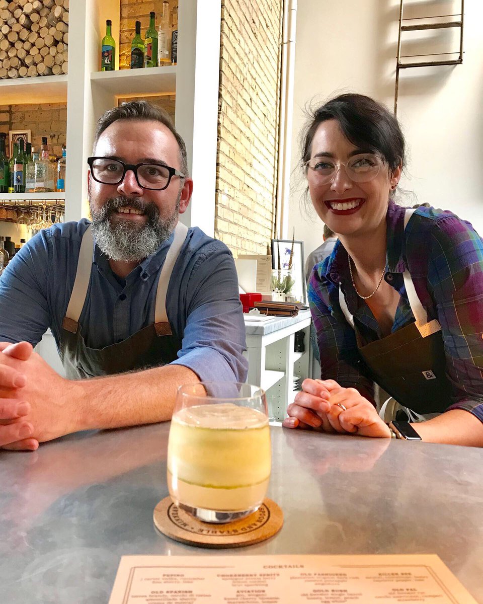 JCarverSpirits's tweet photo. Pepino for the win! A must try Spoon and Stable! 💯🍸❤️ @spoonandstable 

#jcarverdistillery #jcarvervodka #cocktails #spoonandstable #mncraftspirits #mnmade #spiritsofdiscovery #vodka #mixology https://t.co/9Ef84RSL0q