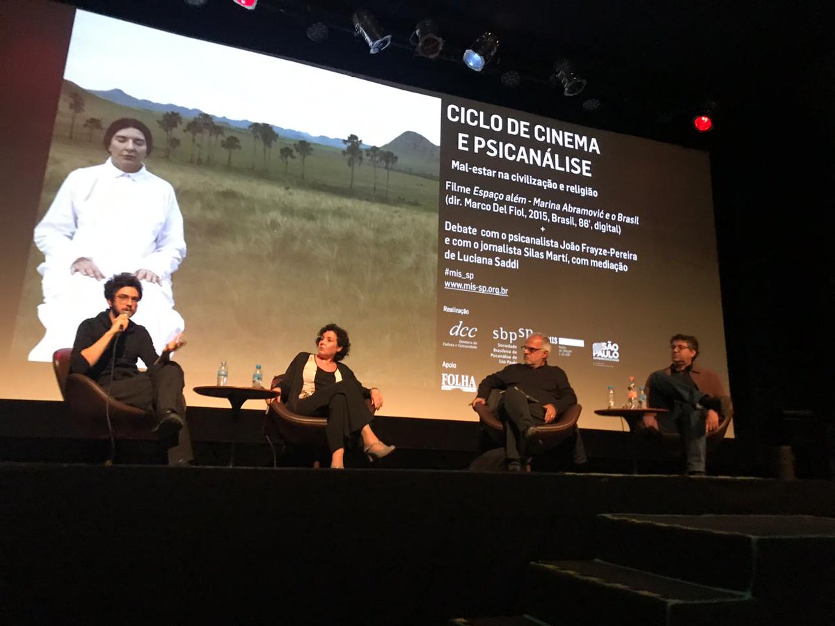 SBPSP's tweet photo. O Ciclo de Cinema e Psicanálise realizado pela SBPSP e pelo MIS SP, com o apoio da Folha de S. Paulo, debateu o documentário "Espaço Além – Marina Abramovic e o Brasil", que revela incursões esotéricas da performer no Brasil. Confira em: https://t.co/kSzn0skpqP
#sbp_sp #mis_sp https://t.co/RtSDGBdyKd