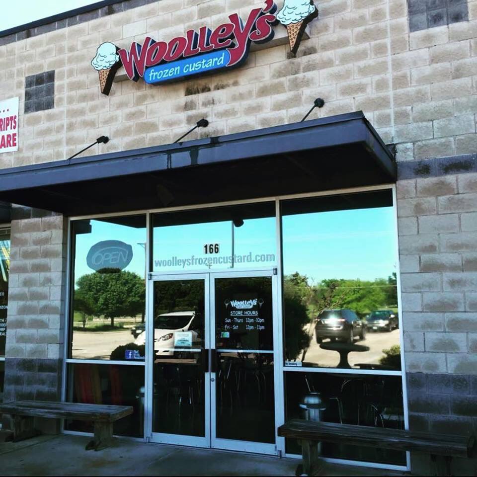 CTCharmers's tweet photo. Don’t forget that it’s Woolley’s Wednesday tomorrow at Chisholm Trail High School during all three lunch periods!!! 😋💜💛 https://t.co/LqUPDLZx2J