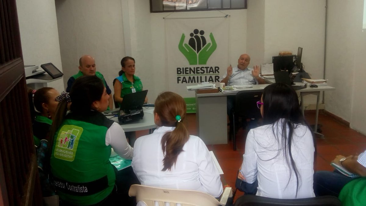 LilianAmparoC's tweet photo. #ICBFesNortedeSantander #CentroZonalOcaña realizó el Comité Técnico Operativo con #Corprodinco, operador del Programa Generaciones con Bienestar, Modalidad Tradicional y Rural en esta zona del #Catatumbo. Un espacio para fortalecer la atención de @ICBFColombia. https://t.co/jbQM297GLB
