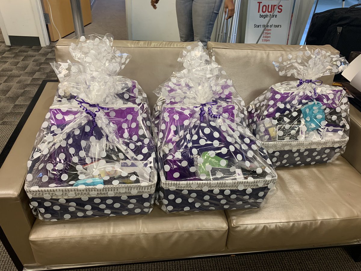Studentlifetpss's tweet photo. Students will get a chance to win these raffle prizes along with movie tickets and $100 gift card from the bookstore at our fair tomorrow #nsf19 #freeschoolsuppliesandmcgear https://t.co/Tinu3Dgtd9