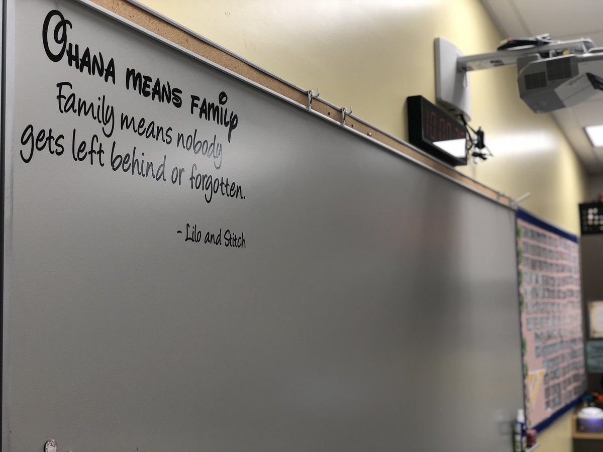 Mrs. Hawk tweet media