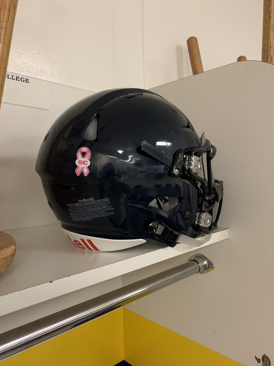 coachtomcaines's tweet photo. Very much appreciate Coach Grosfeld @CerritosFB 4 talking w/team today honoring my wife this season who went home 2b with The Lord in Jan 🙏🏻 https://t.co/rhkp0ikDWj